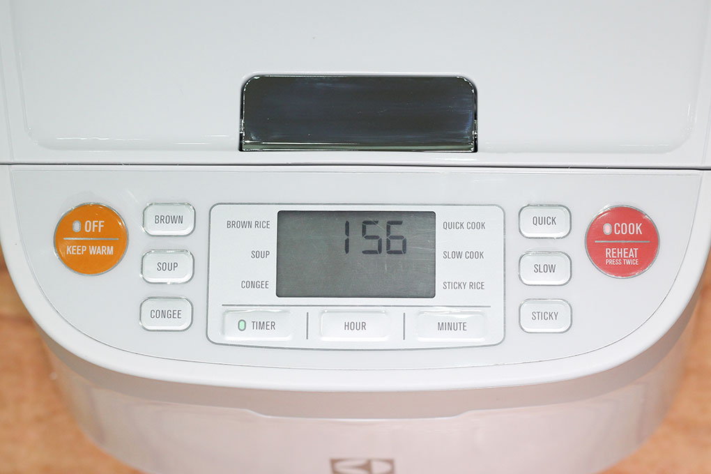 Nồi cơm điện Electrolux ERC6503W 1.2L
