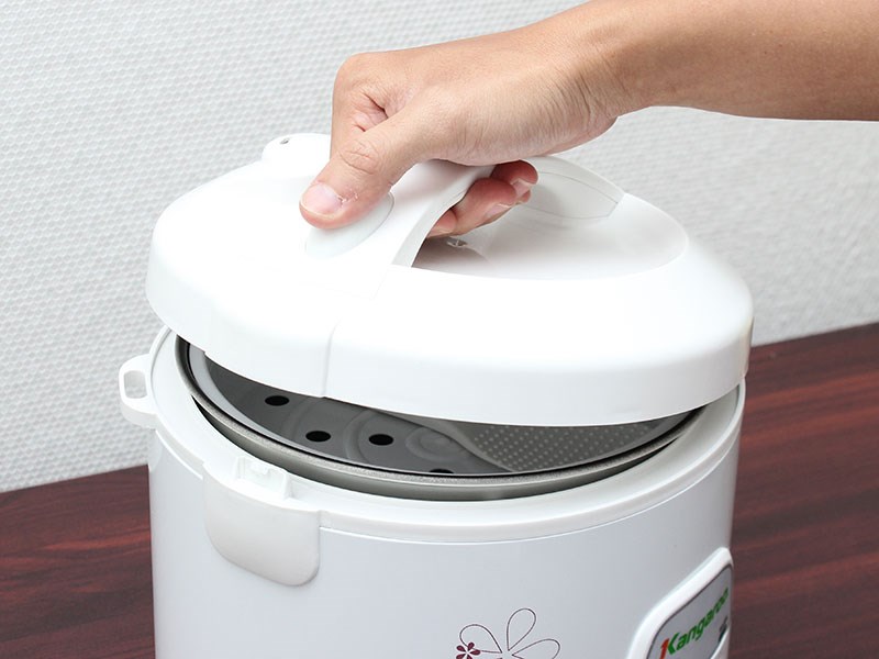 Nồi cơm điện Kangaroo KG18N