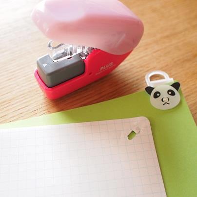 Bấm Kim Plus Paper Clinch BTR