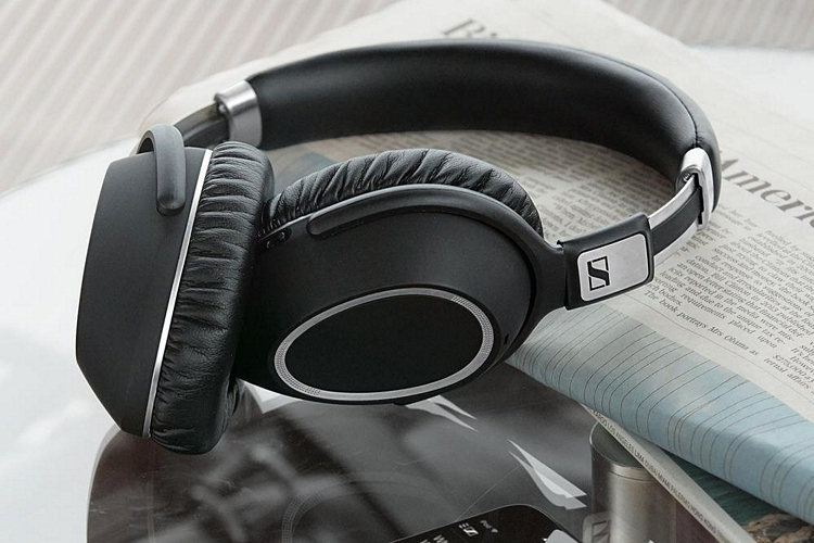 Tai Nghe Bluetooth Chụp Tai Sennheiser PXC 550 Wireless - Hàng Chính Hãng