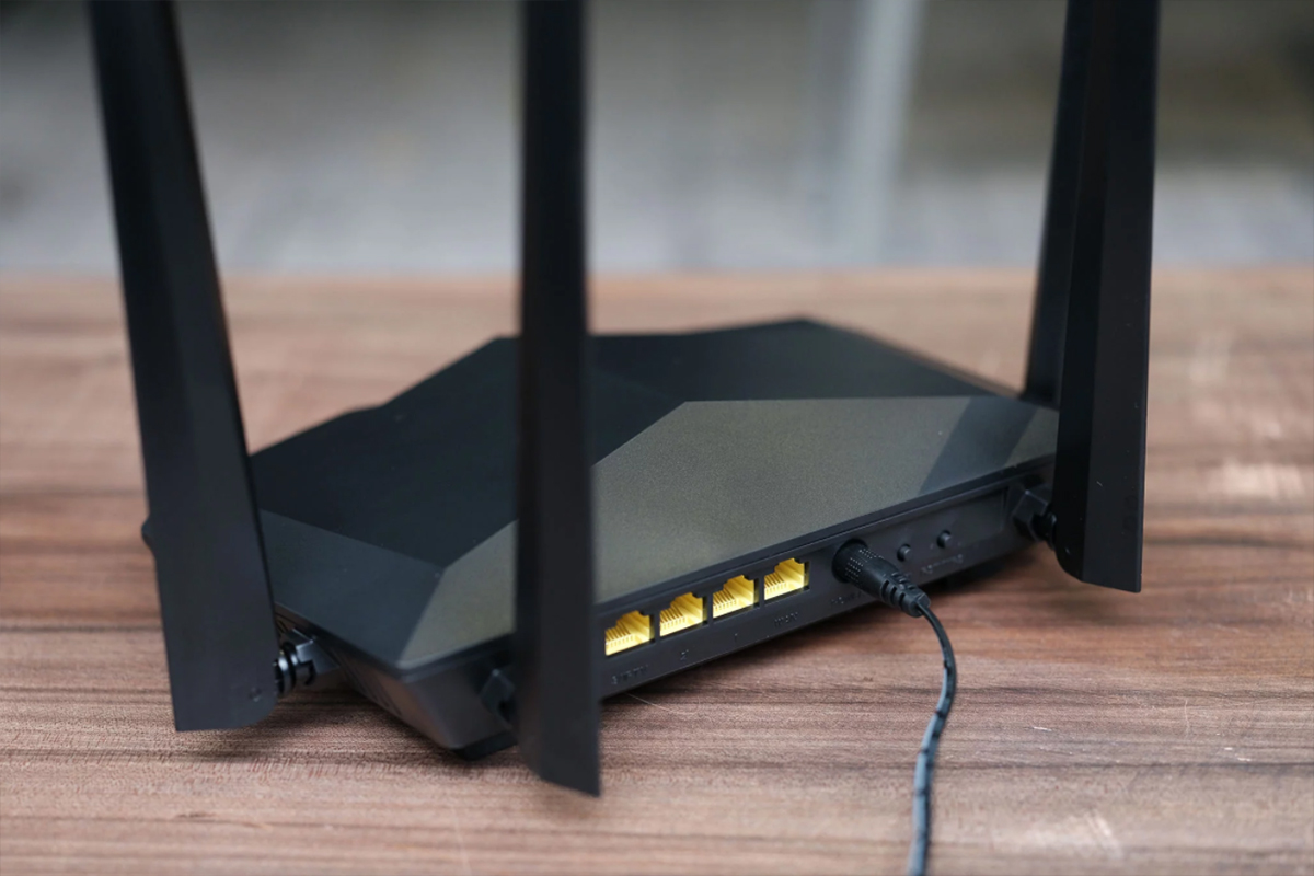 Router Tenda AC6