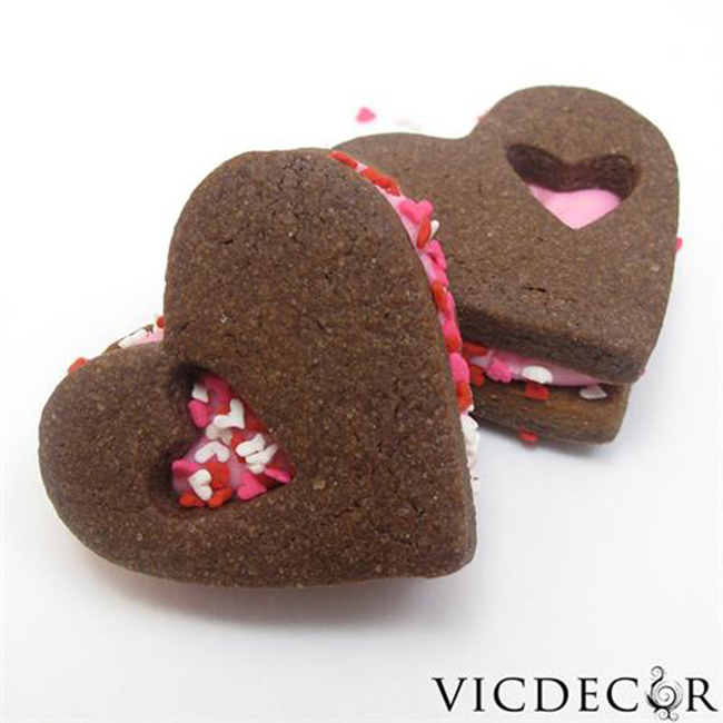 Đồng hồ tranh Chiếc cốc tình yêu Vicdecor DHT0086