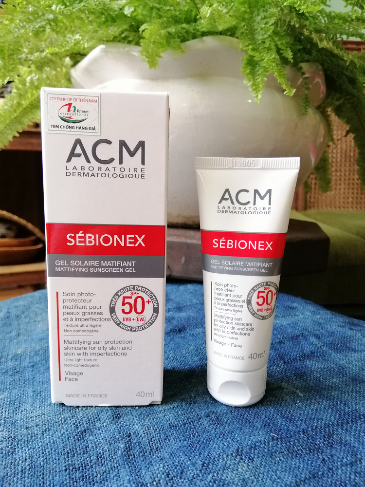 Gel chống nắng dưỡng da cho da mụn ACM Sebionex Mattifying Sunscreen Gel SPF 50+