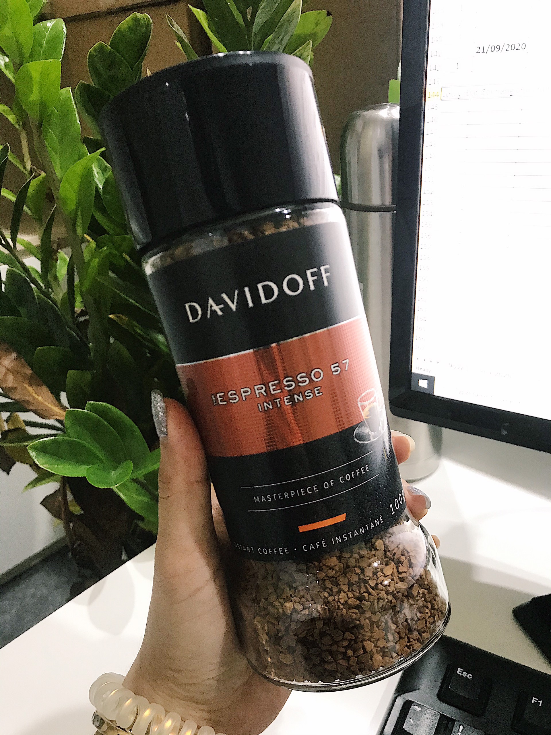 Cà phê hòa tan - Davidoff Café  Espresso 57 - 100g - Có quà tặng kèm