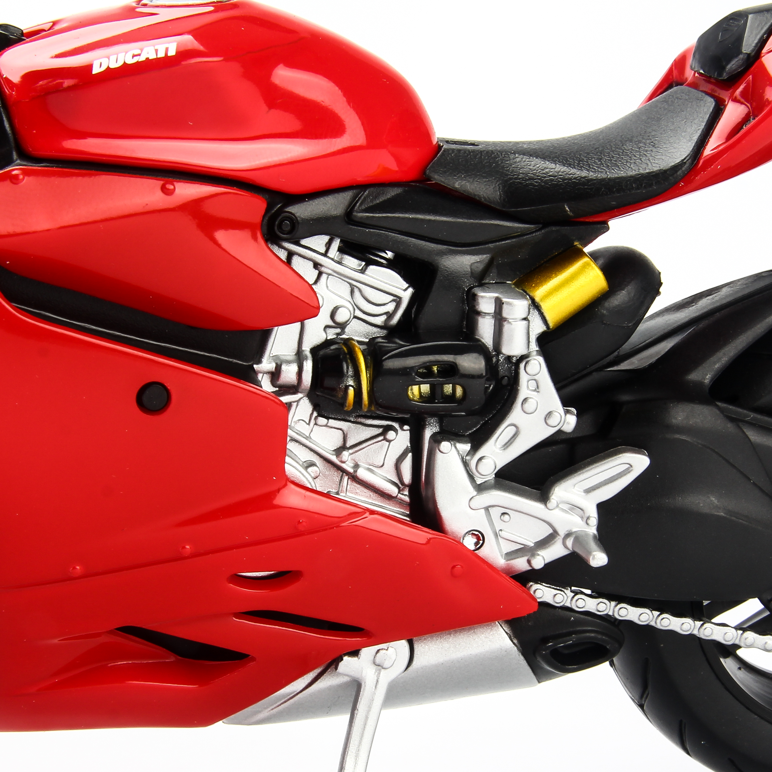 Mô Hình Xe Ducati 1199 Panigale Red 1:12 Maisto MH-31101