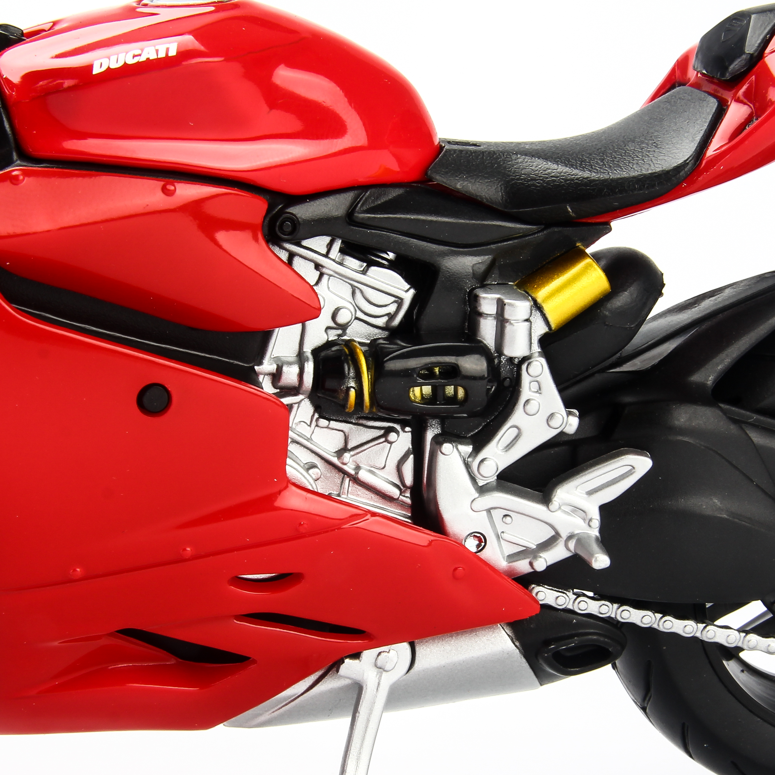 Mô Hình Xe Ducati 1199 Panigale Red 1:12 Maisto MH-31101(20-11108)