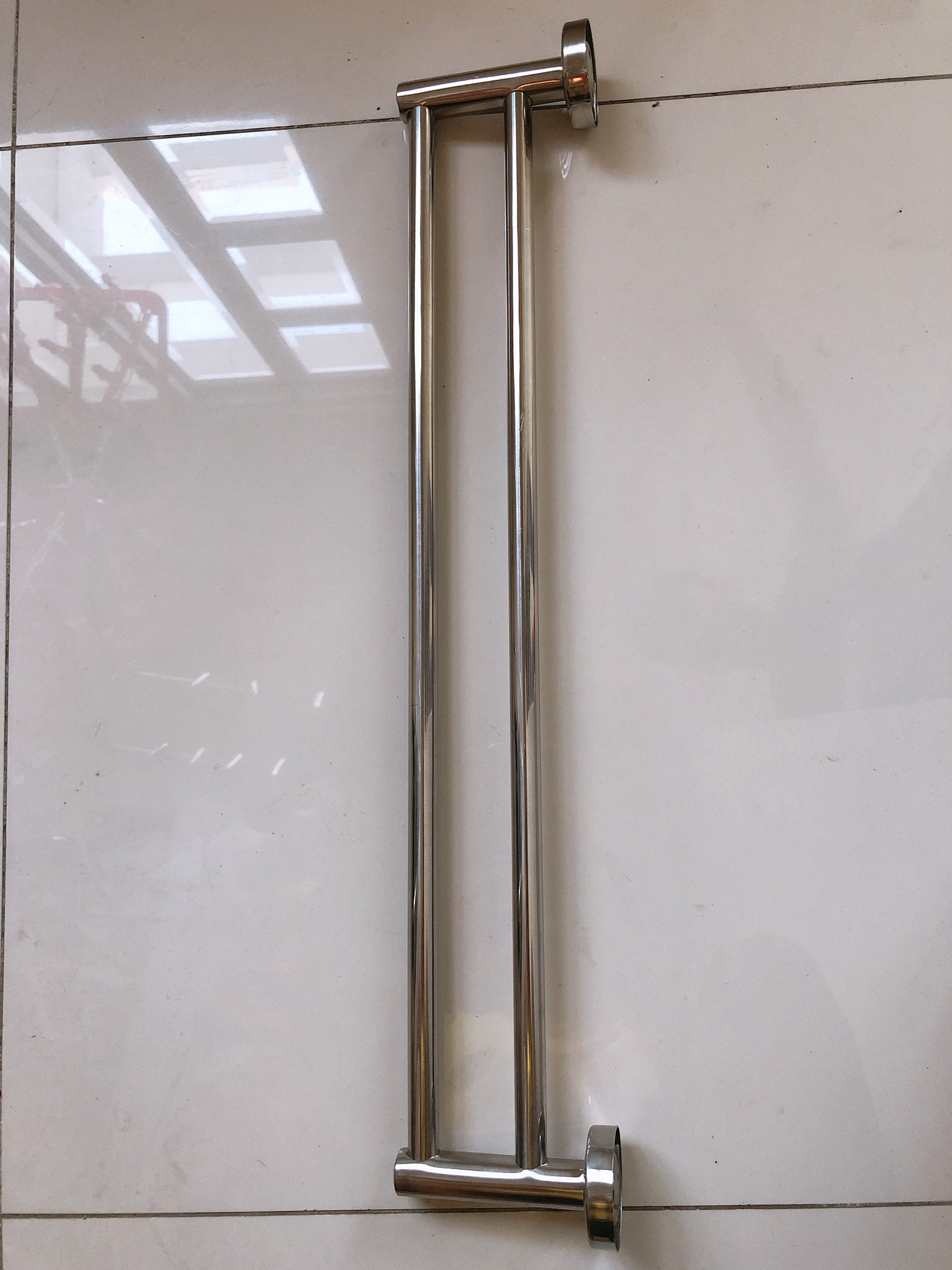 Thanh vắt khăn Inox loại 2 thanh