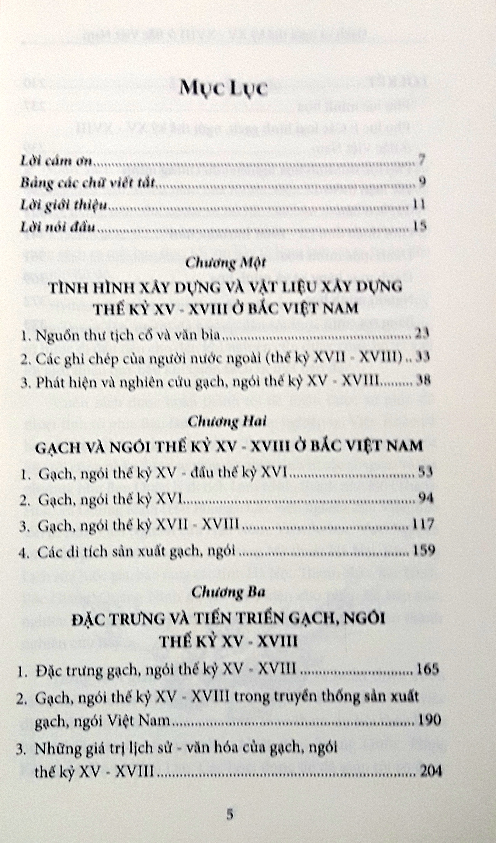 Gạch và ngói thế kỷ XV - VVIII ở bắc Việt Nam