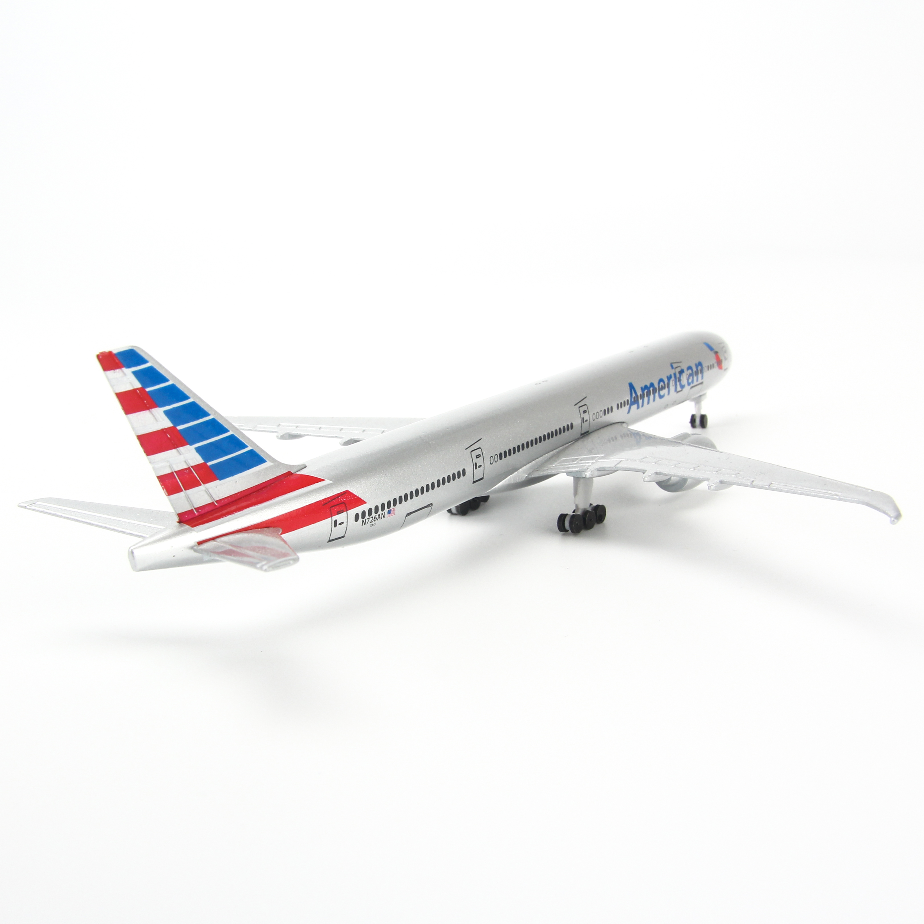 Mô Hình Máy Bay AMERICAN B777 AIRLINES EVERFLY 20CM