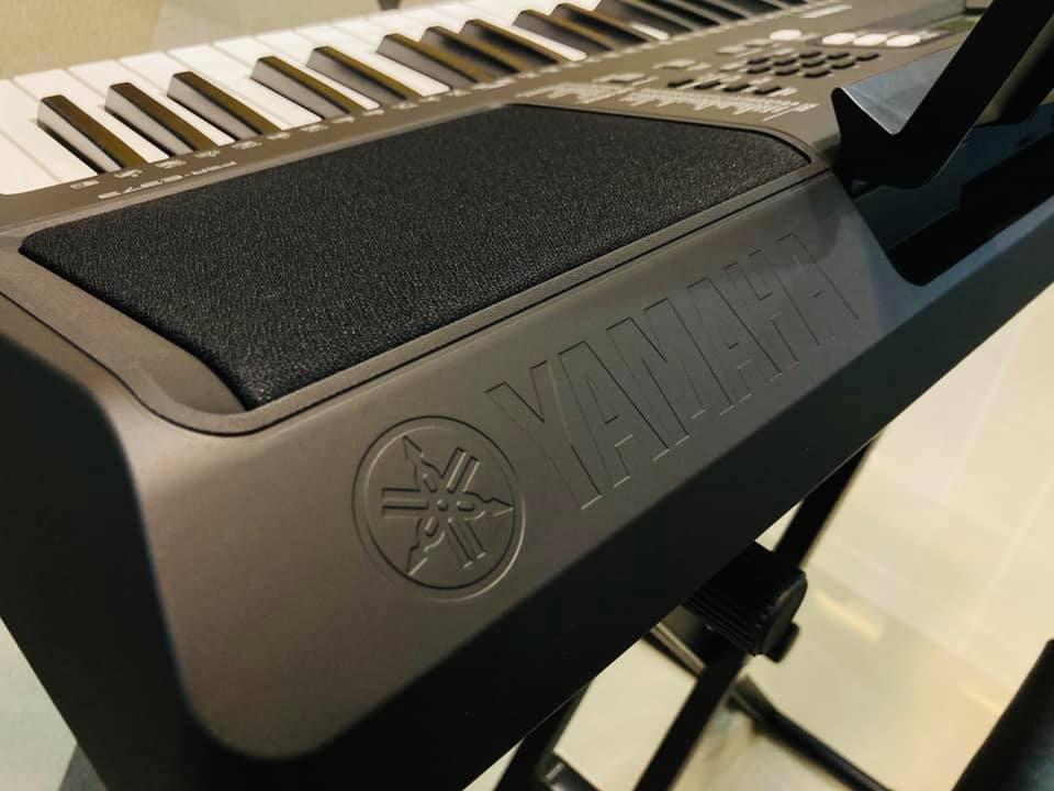 Đàn Organ Yamaha PSR-E373