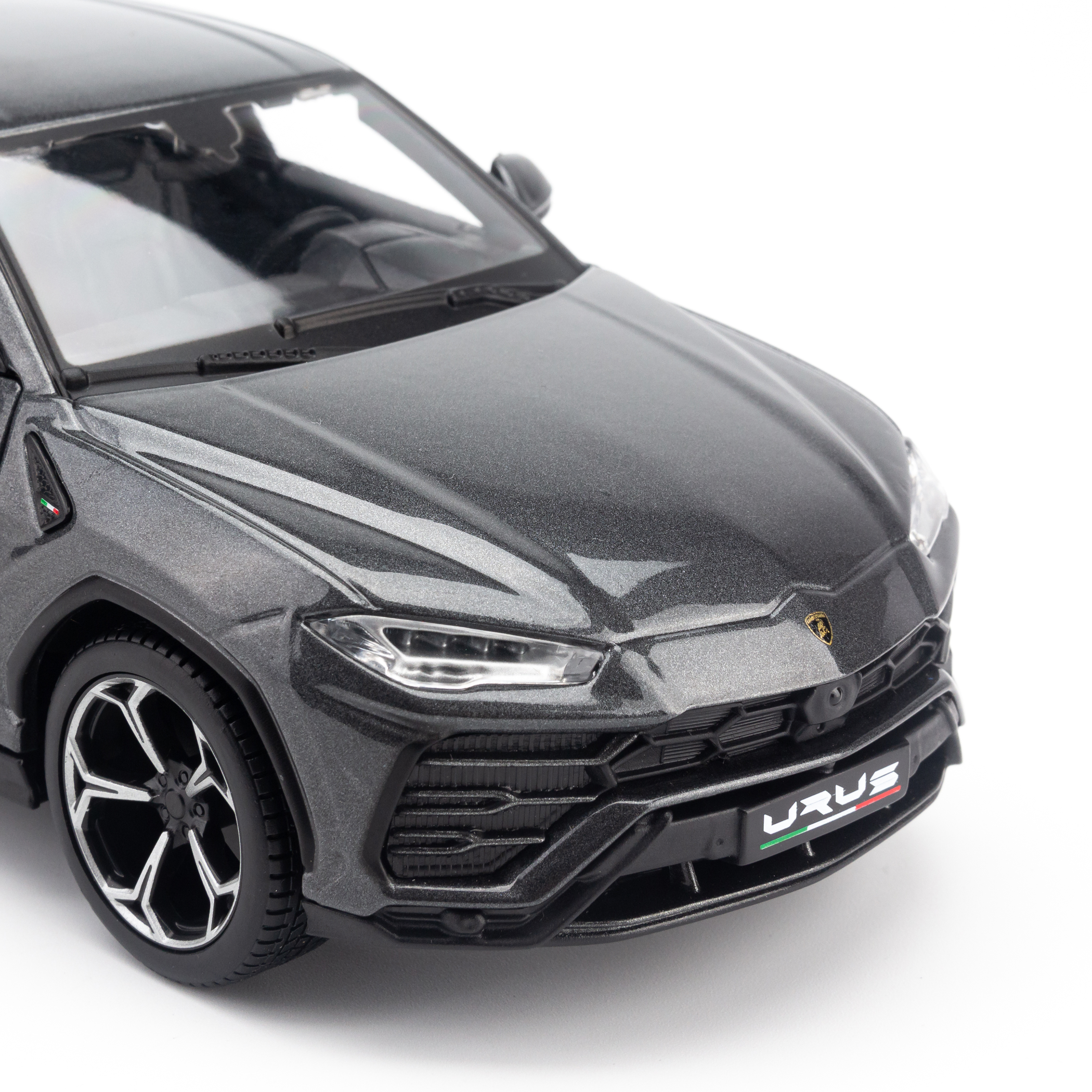 Mô Hình Xe Lamborghini Urus Grey 1:24 Maisto MH-31519