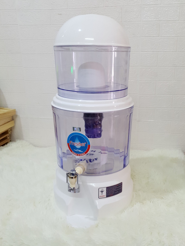 Bình lọc nước gia đình cao cấp Freshet Hàn Quốc màu trắng 20 lít