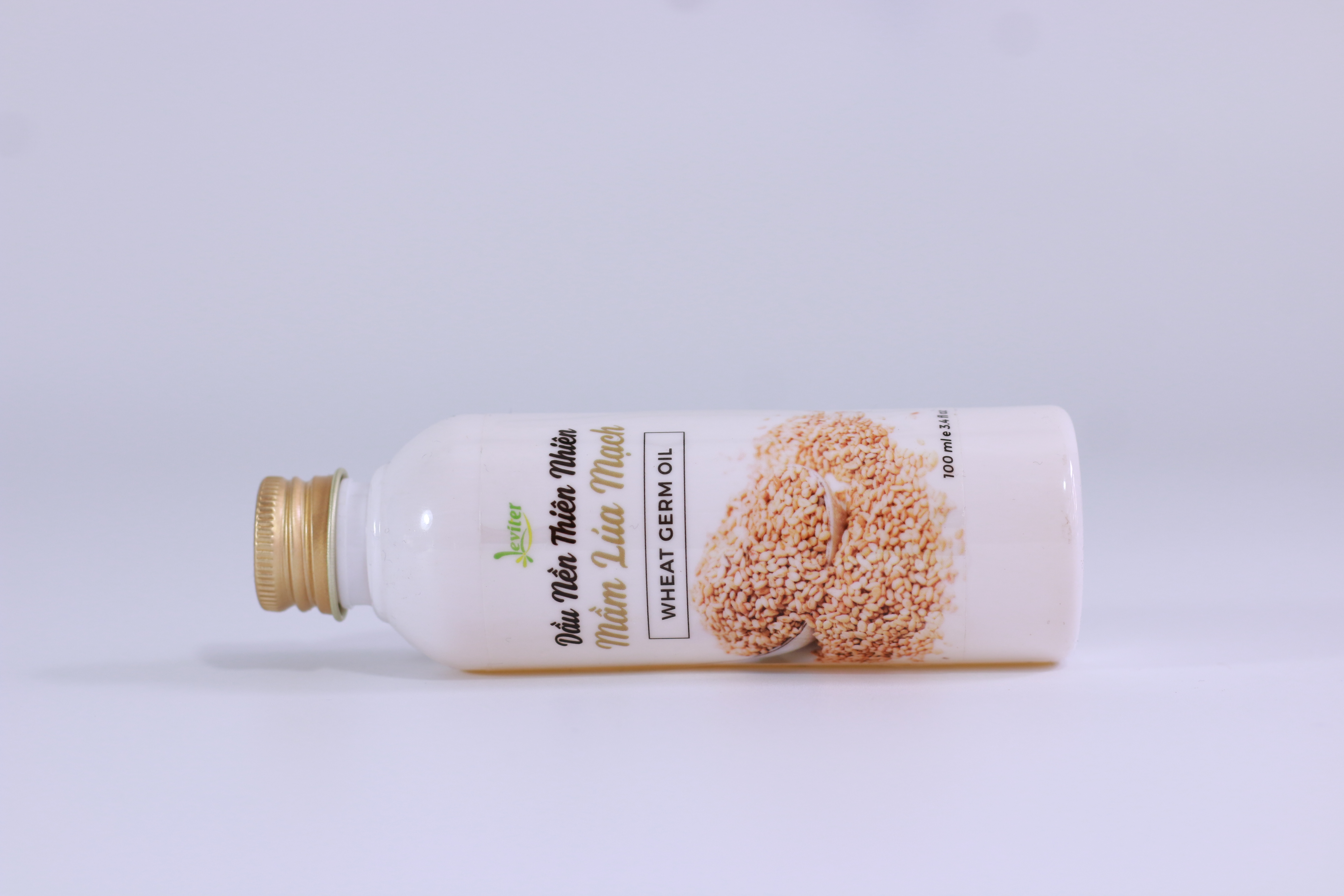Dầu thực vật - Dầu  Mầm Lúa Mạch thiên nhiên Leviter 100ml 
