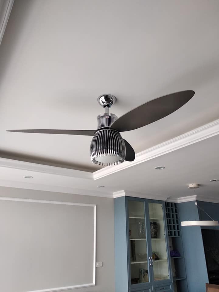 Quạt trần trang trí Uchiwa F824-ORB/TB