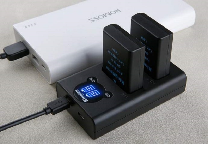 Sạc pin đôi LCD EN-EL14