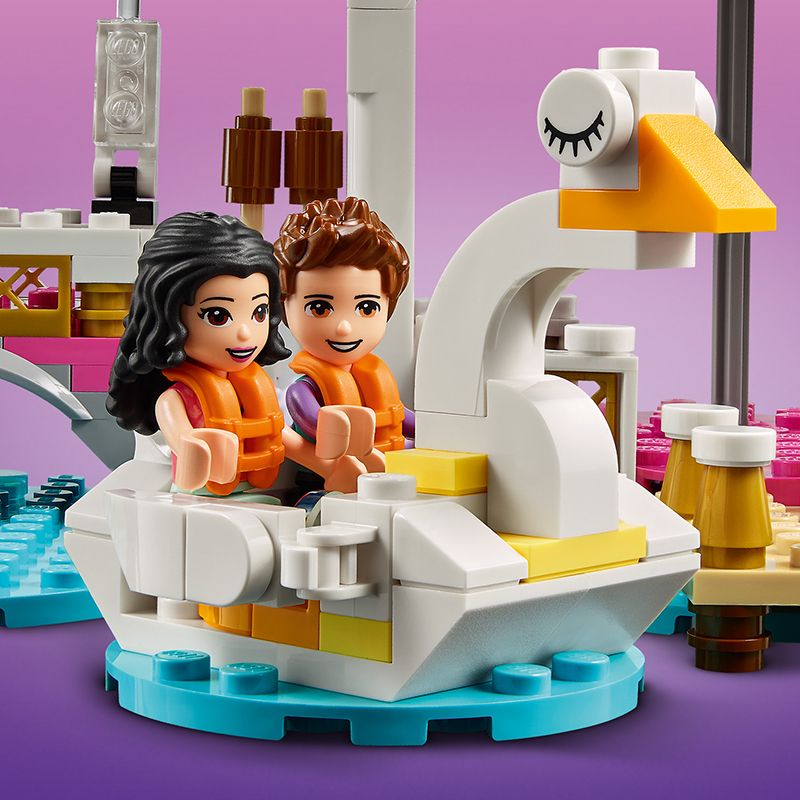 Đồ chơi LEGO Friends Công Viên Giải Trí Thành Phố Heartlake 41447