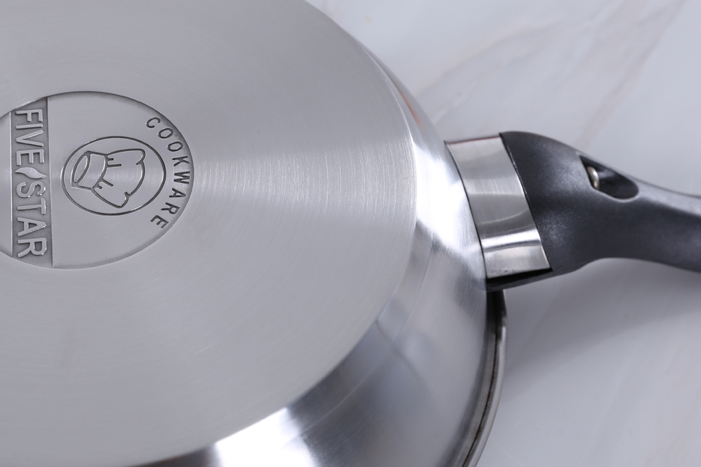 Chảo Inox Chống Dính 3 Đáy Fivestar CKD22-3DI - Hàng Chính Hãng