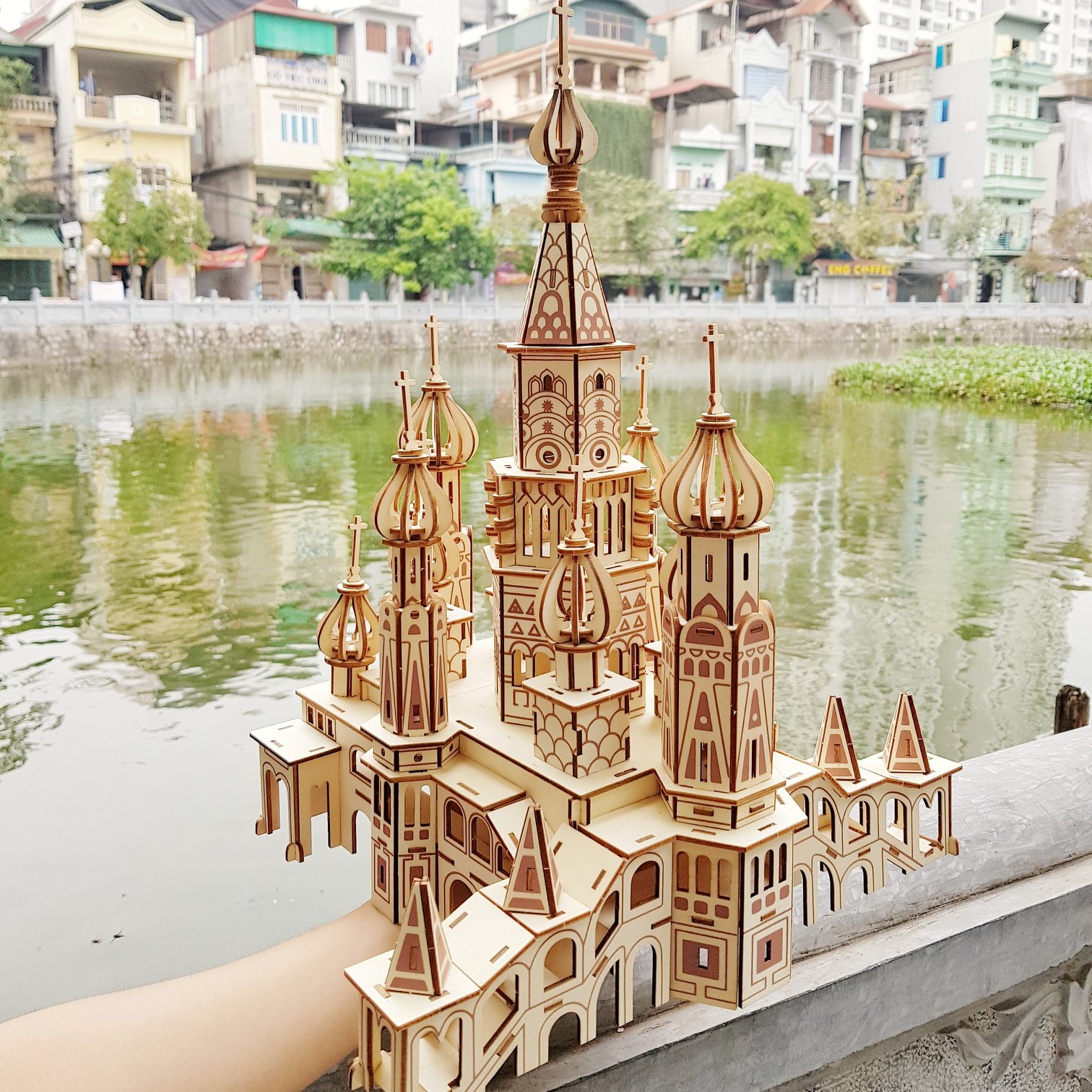 Đồ chơi lắp ráp gỗ 3D Mô hình Lâu Đài Saint Basil's Cathedral XE-G013H Laser