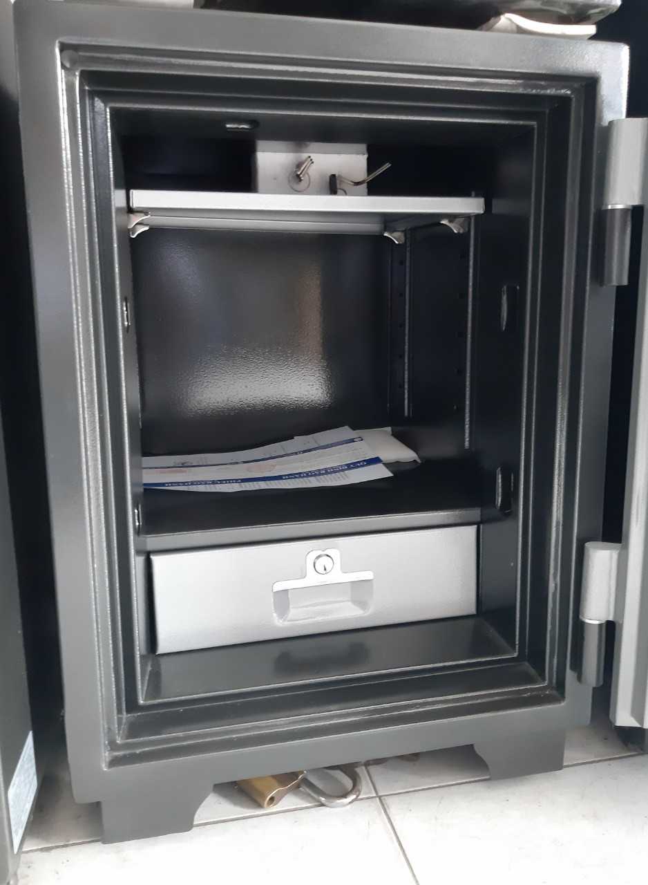 Két Sắt Hàn Quốc SolidSLS-61E khóa cảm ứng