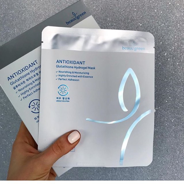 MẶT NẠ GLUTATHIONE HYDROGEL MASK