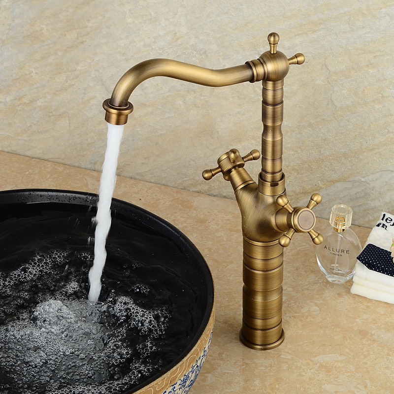 Vòi rửa lavabo đồng nghệ thuật VOI0018– Phong cách vintage độc đáo