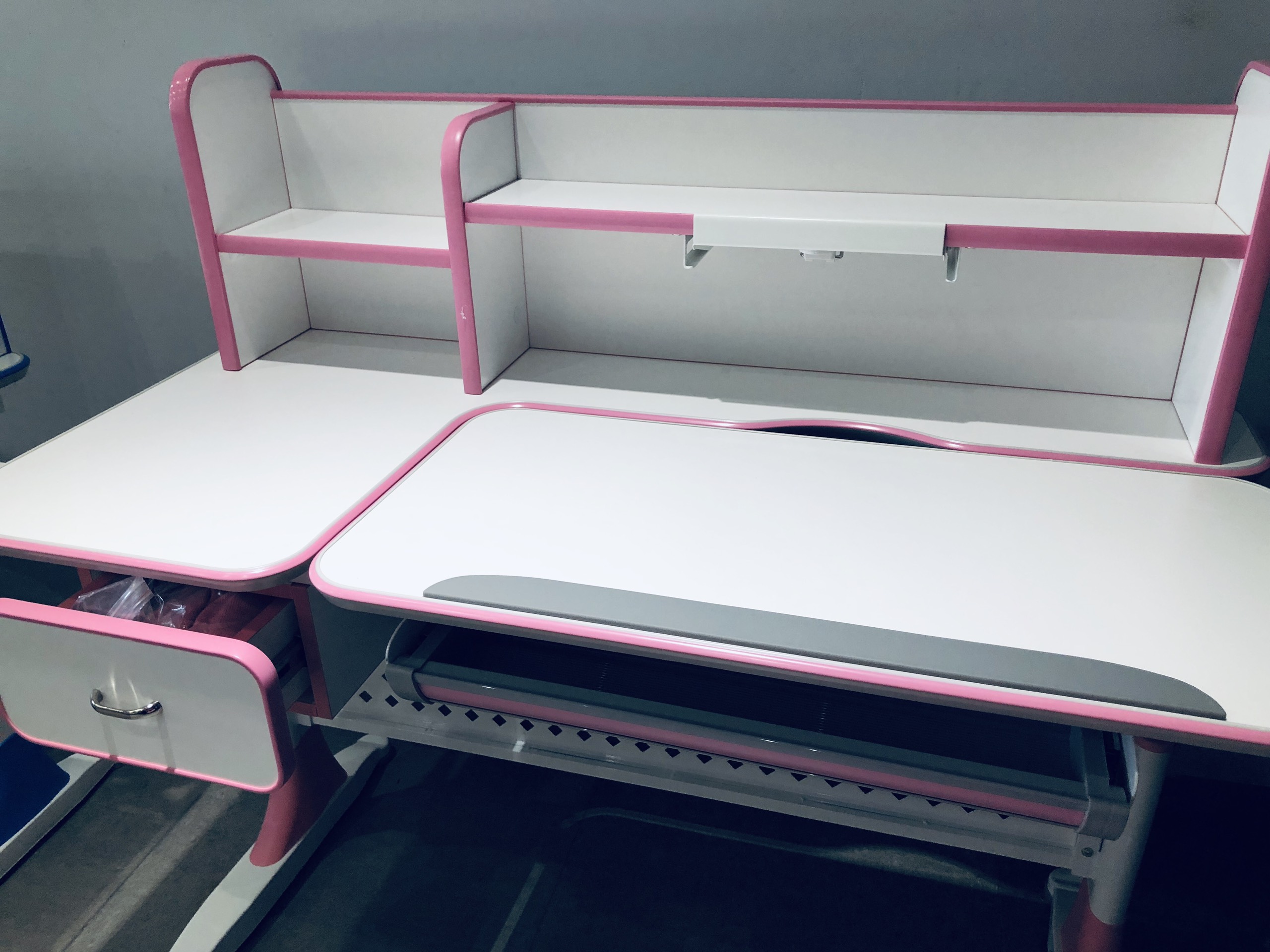 Bàn học thông minh 1,2m chống gù chống cận XYL - SD721