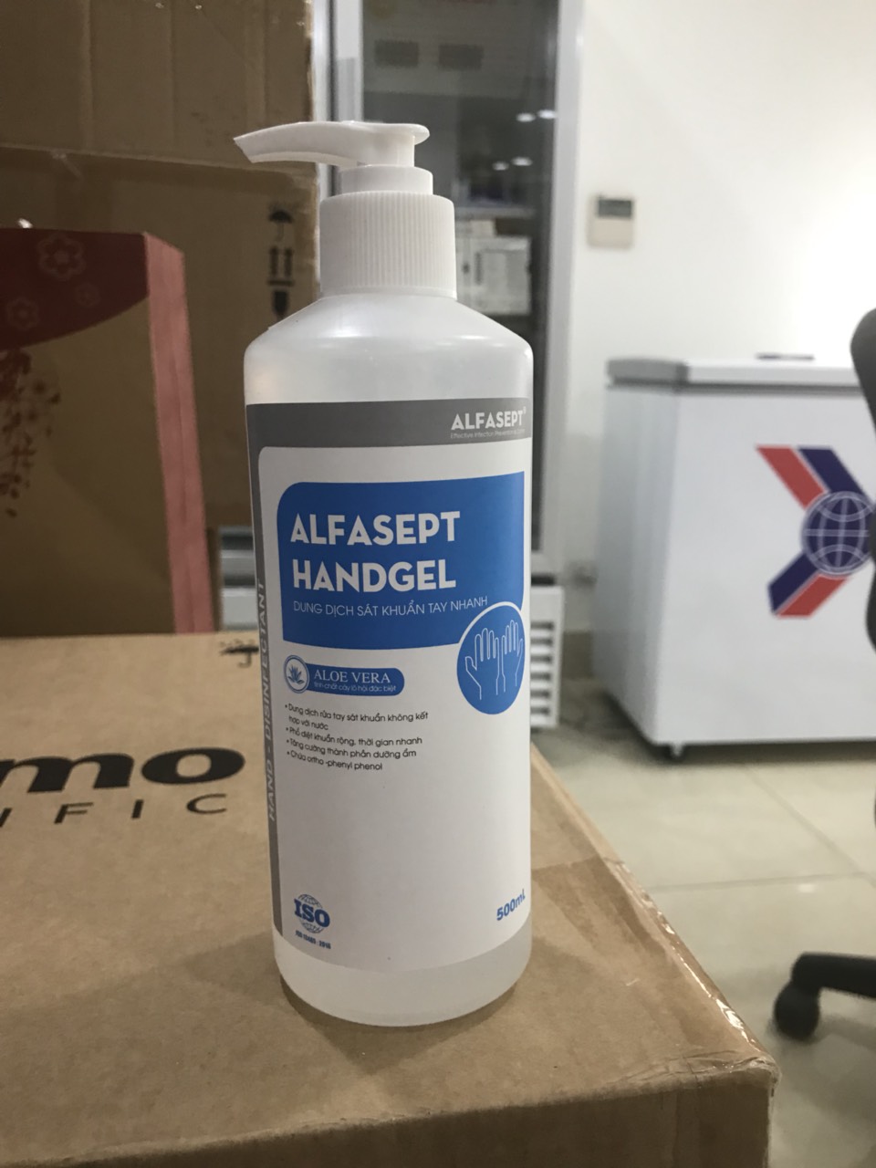 Gel rửa tay khô sát khuẩn Alfasept Handgel - Lô Hội 500ml tăng cường phòng bệnh