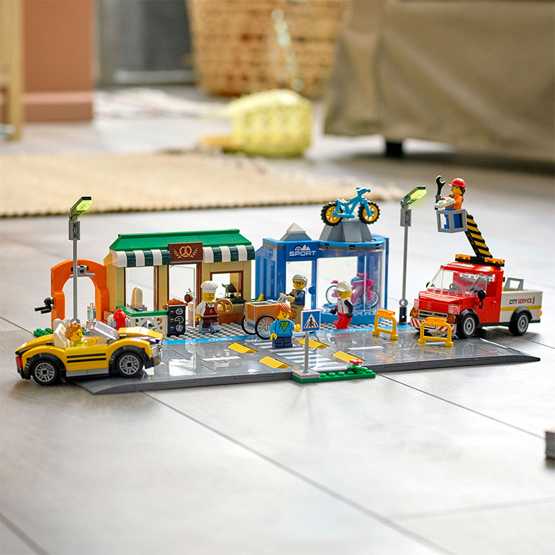 Đồ Chơi Lắp Ráp LEGO Khu Phố Mua Sắm 60306 Cho Bé Trên 6 Tuổi