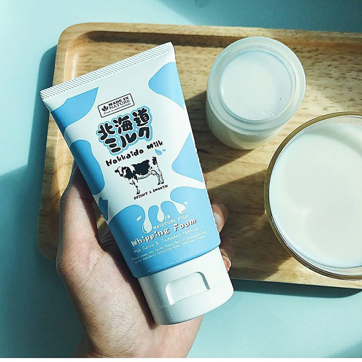 Sữa Rửa Mặt Dịu Nhẹ Hokkaido Made In Nature 100g