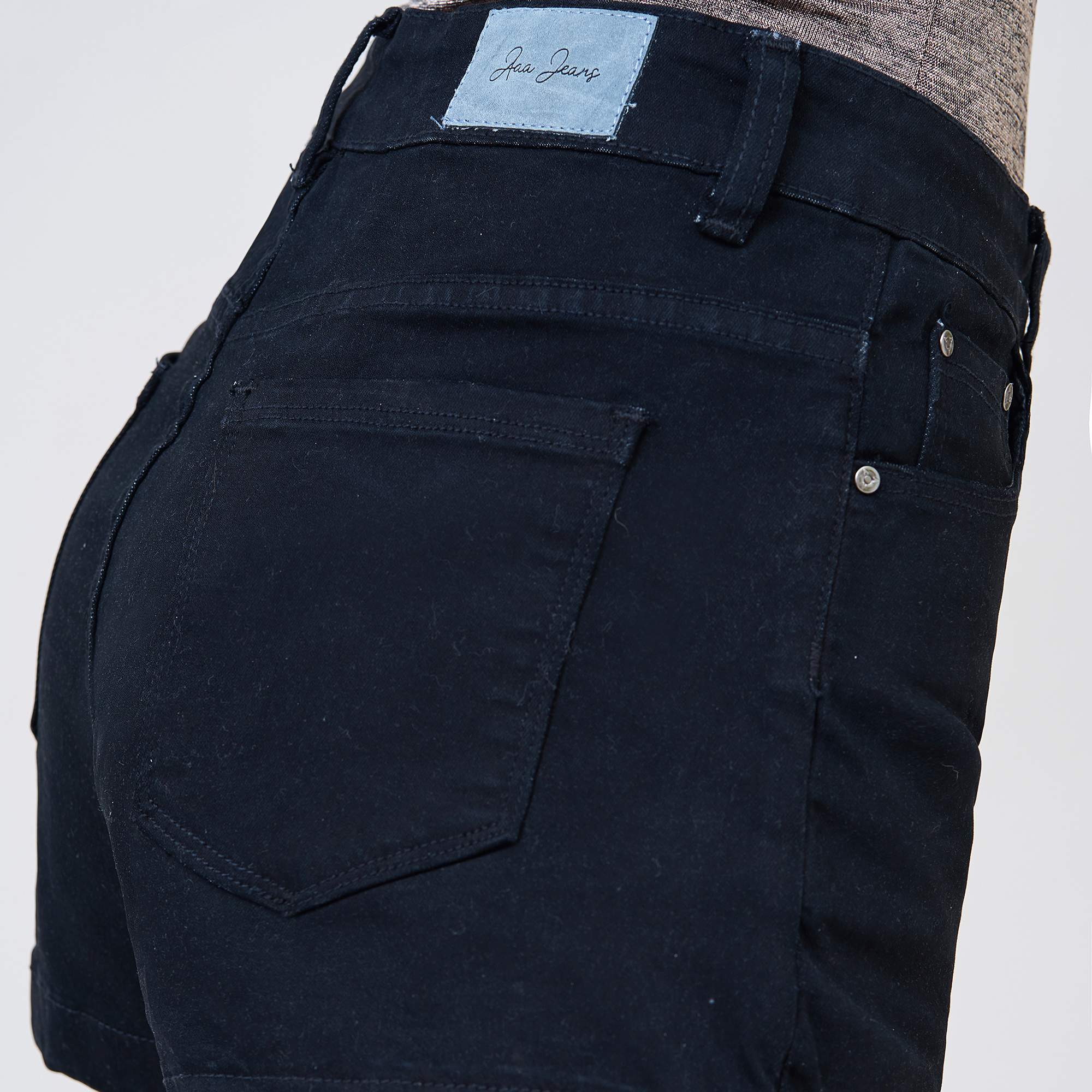 quần short nữ lưng cao trơn màu đen - UCSD RAYON size