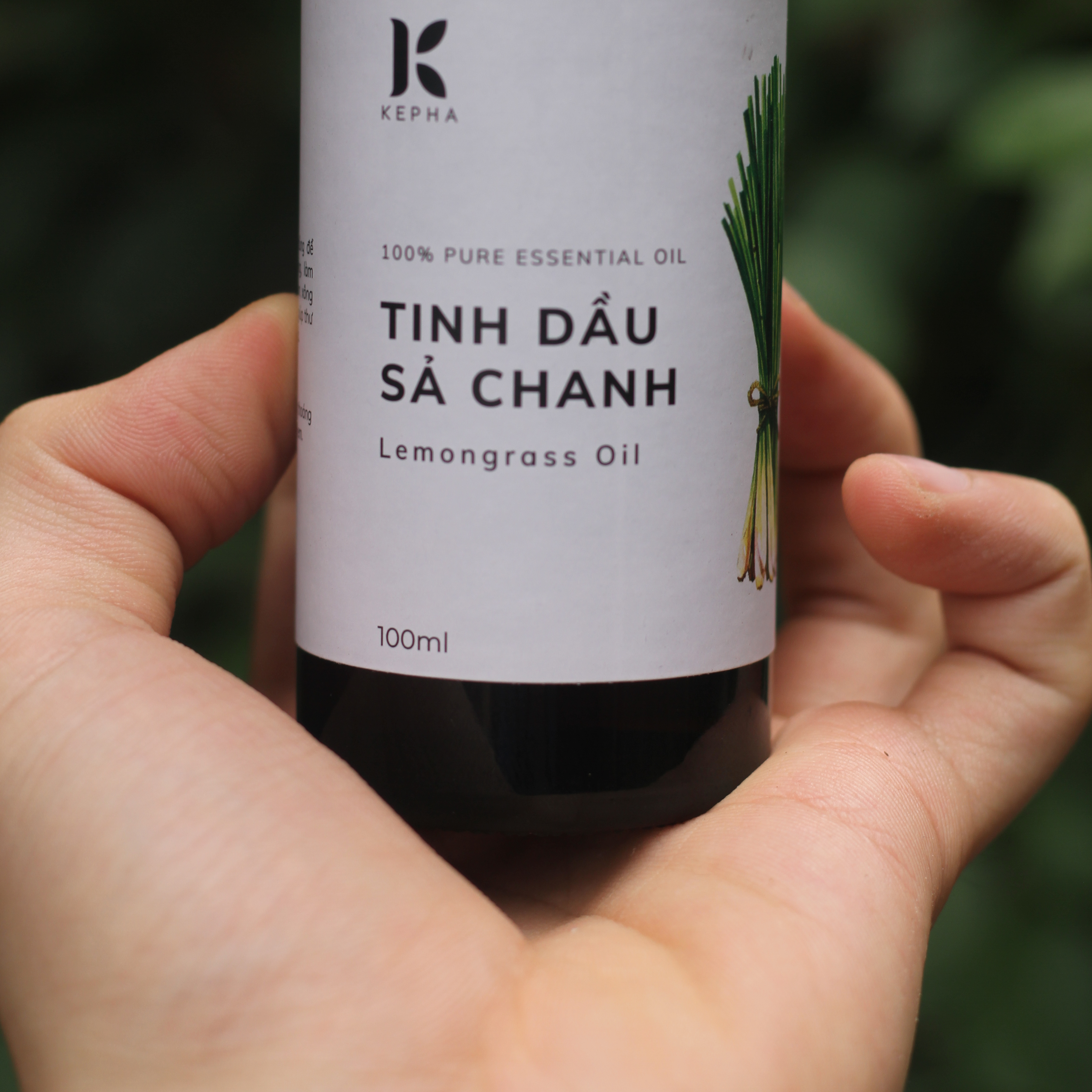 Tinh dầu Sả Chanh Kepha 100ml - Nguyên chất 100%, nhập khẩu trực tiếp Ấn Độ - Giúp xông hơi giải cảm, chống nhiễm nấm - Đuổi muỗi phòng chống sốt xuất huyết