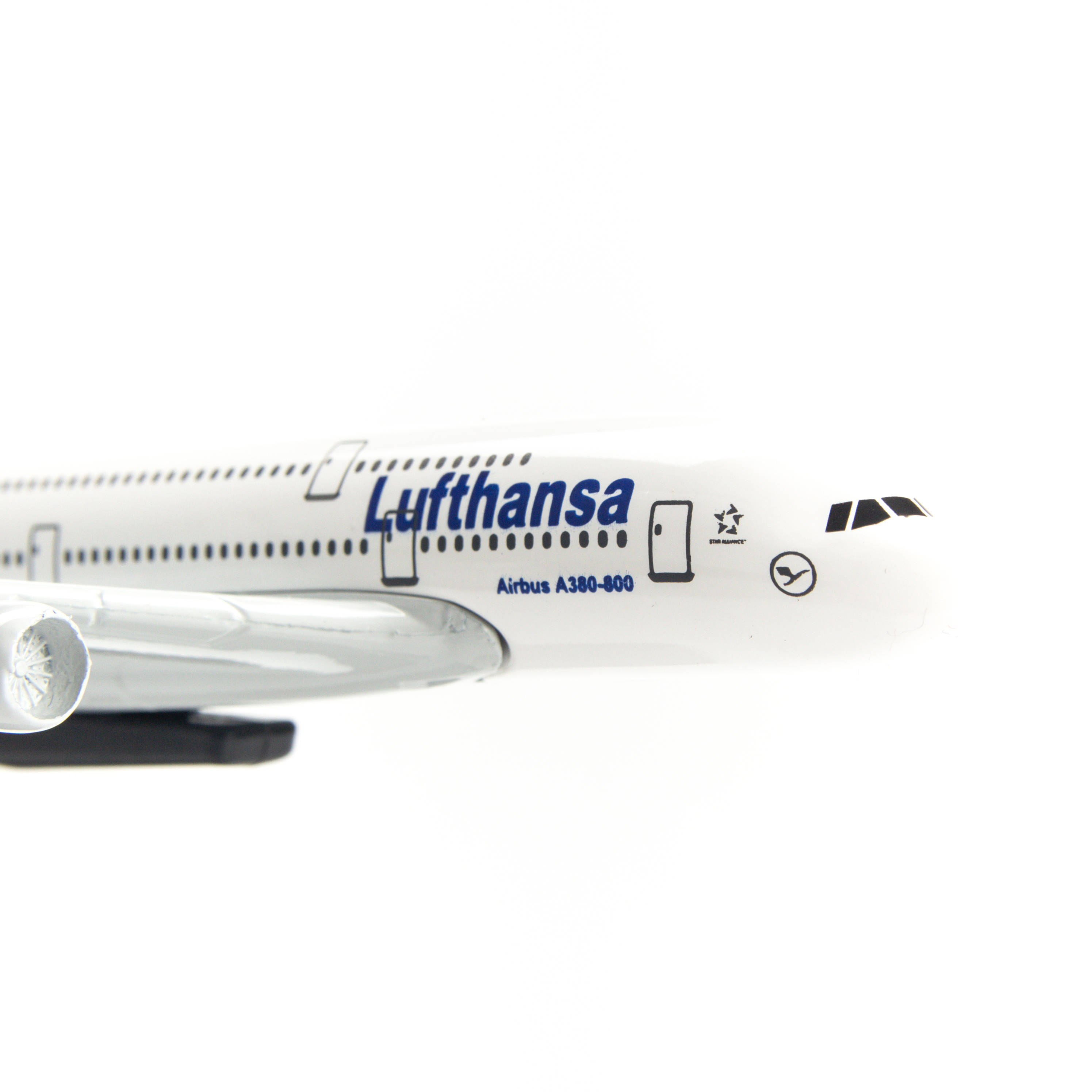 Mô Hình Máy Bay A380 LUFTHANSA EVERFLY 16CM