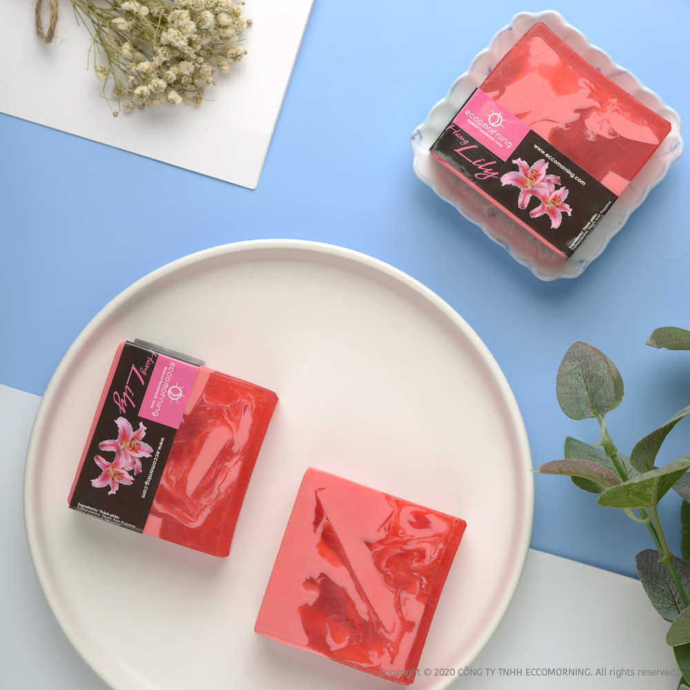 Xà Bông Thiên Nhiên Handmade eccomorning Hình Vuông Hương Hoa Ly – Lily Soap