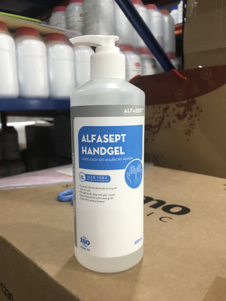 Gel rửa tay khô sát khuẩn Alfasept Handgel - Lô Hội 500ml tăng cường phòng bệnh