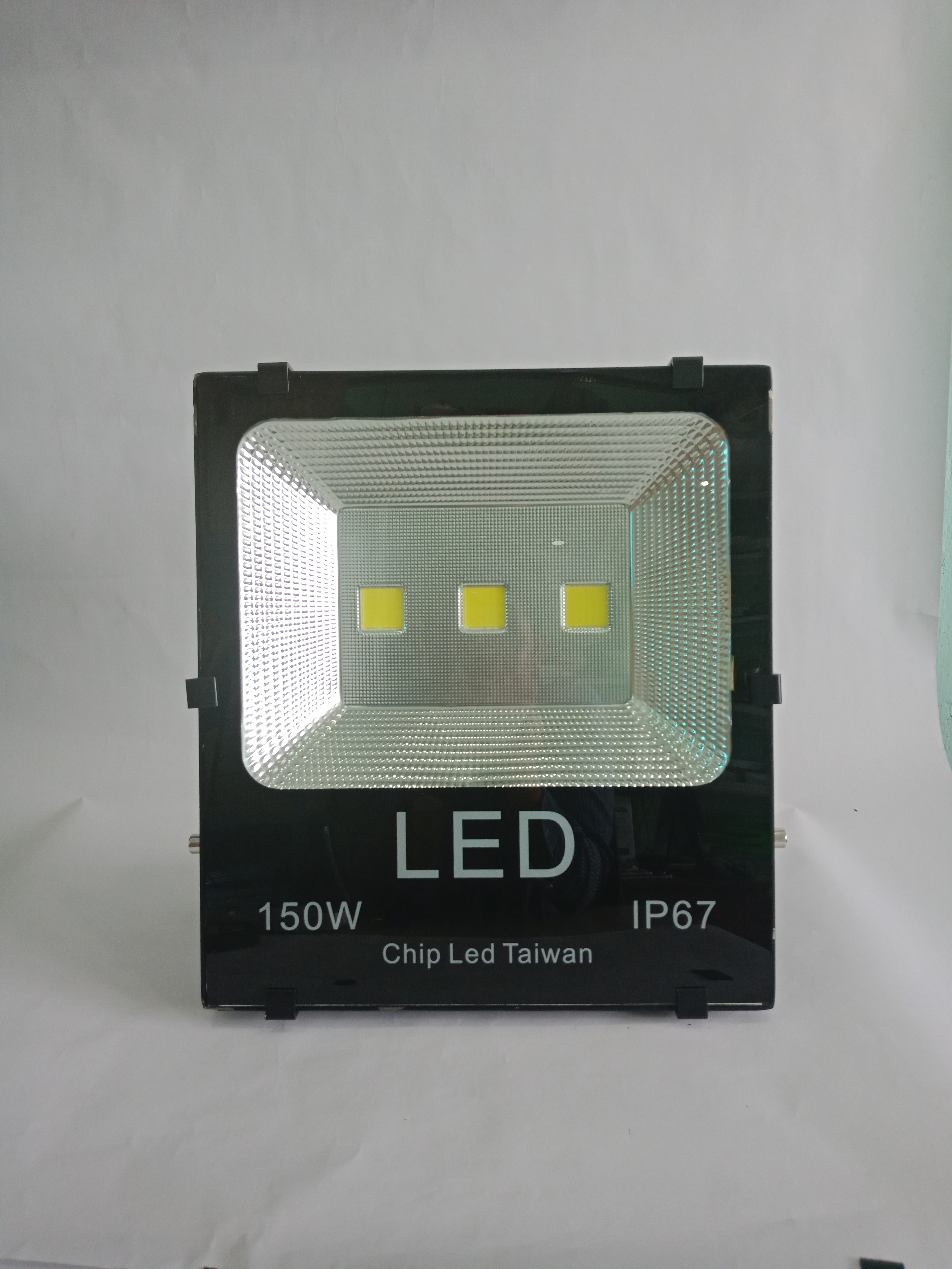 ĐÈN LED PHA 150W  IP 67 CHÍP COB (sáng trắng)