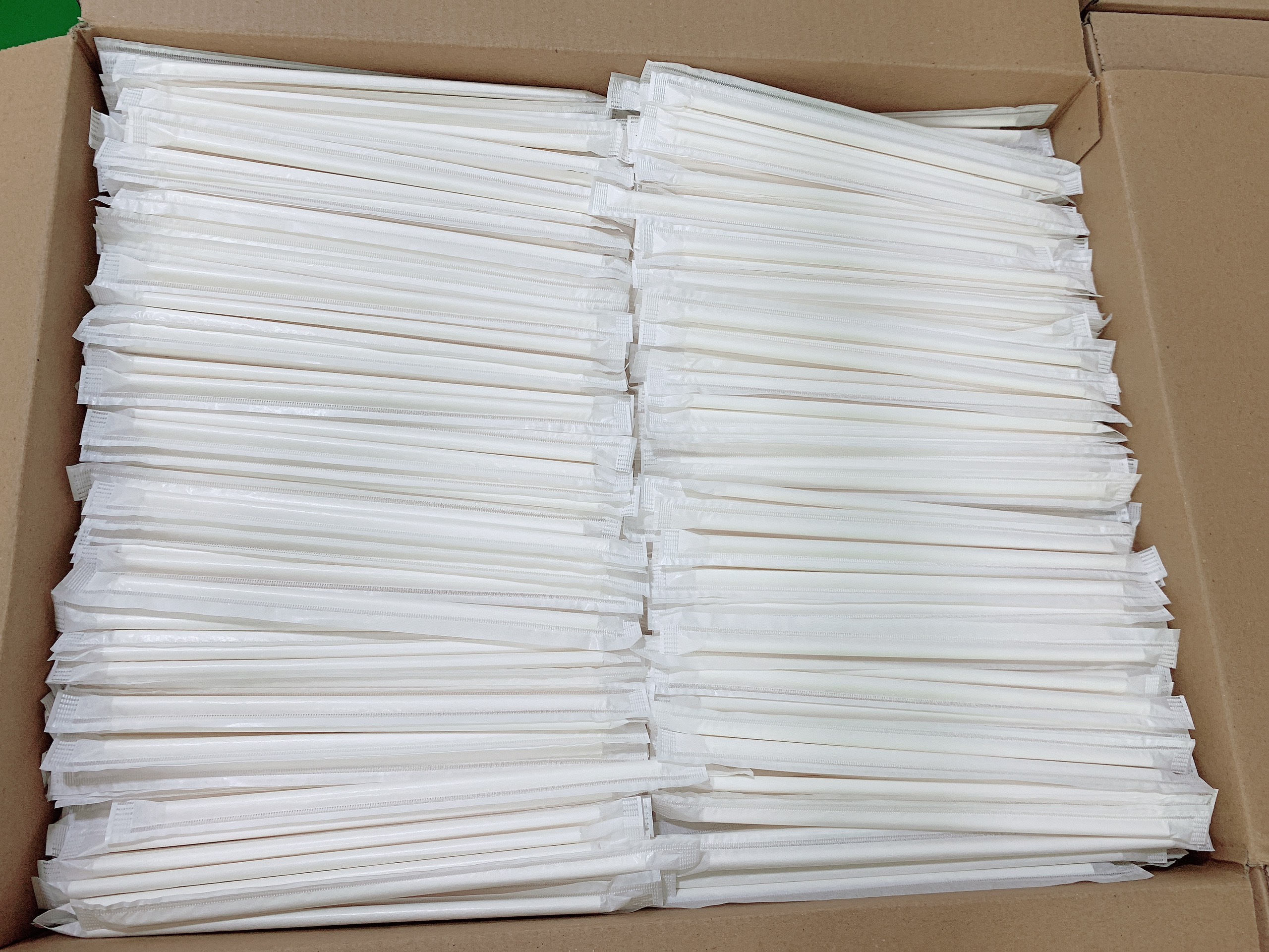 Ống hút giấy cao cấp Clean Paper Straw _ thùng 2500 ống có bọc giấy kích thước 6mm x 197mm dùng uống cà phê nước ép... ( take away)