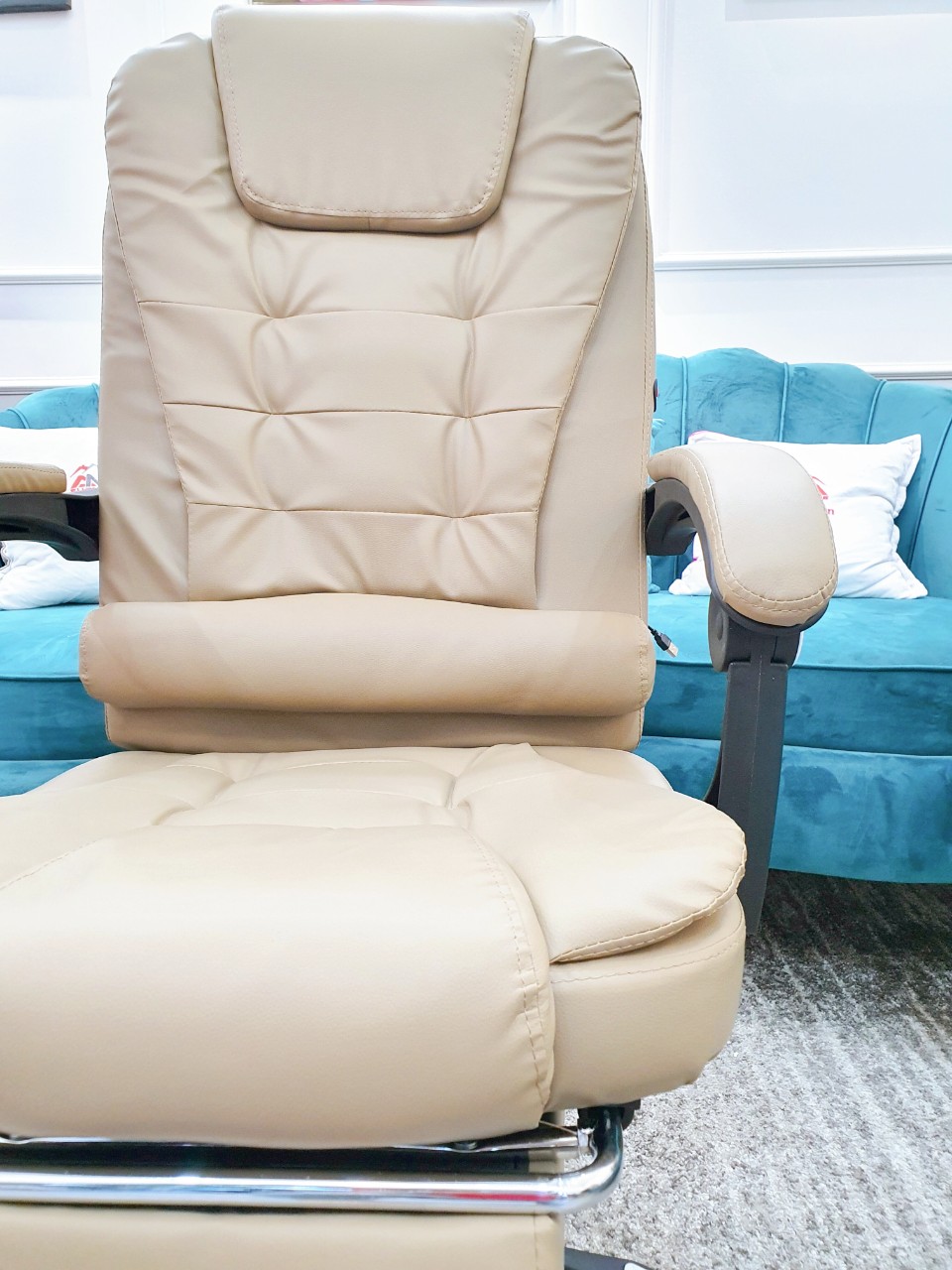 Ghế massage văn phòng nhập khẩu DA001