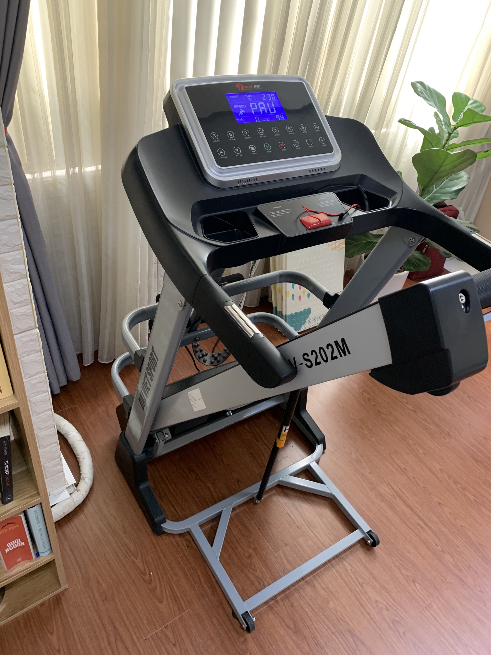 MÁY CHẠY BỘ ĐẠI VIỆT S202M