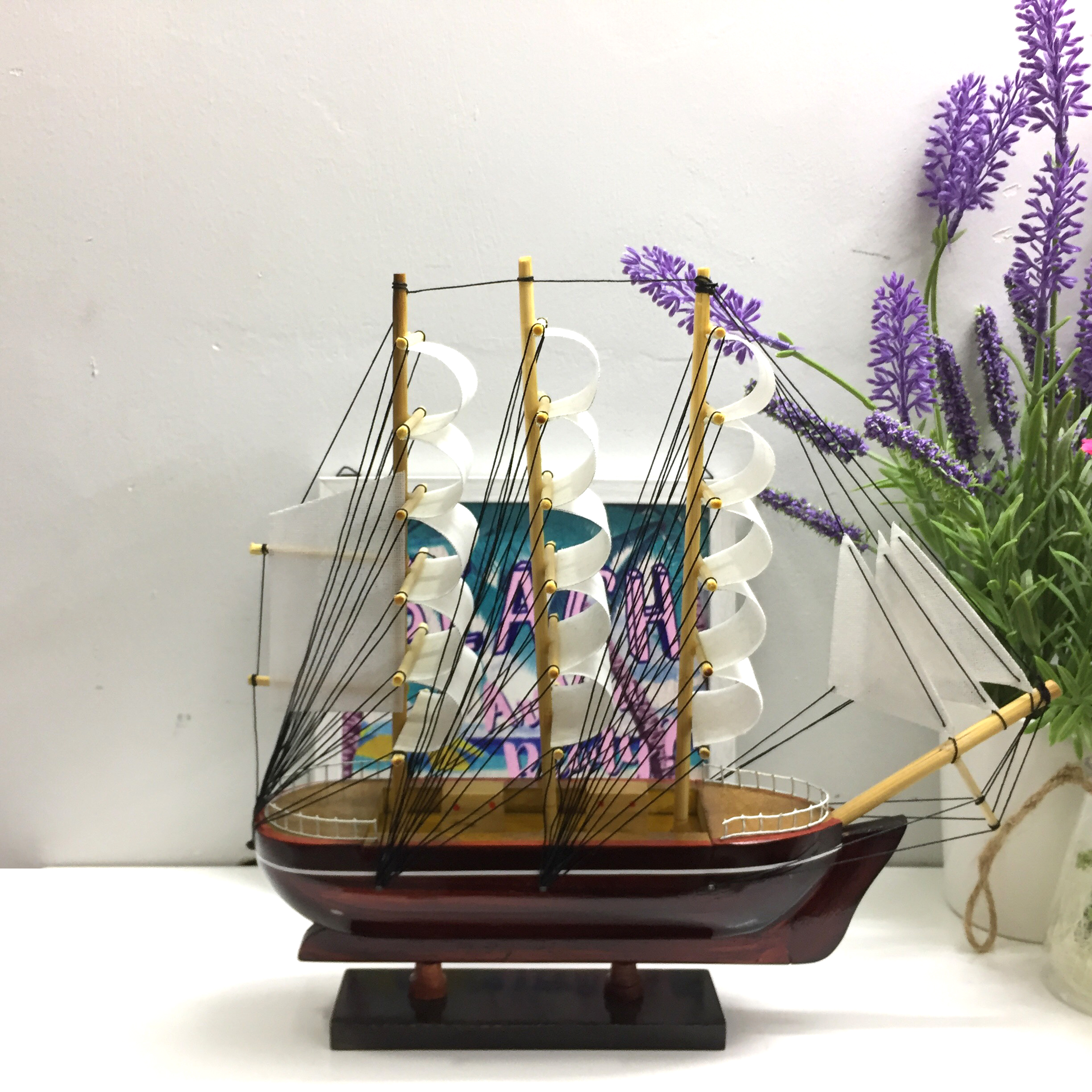 Mô hình thuyền gỗ trang trí Le Belem - thân 25cm