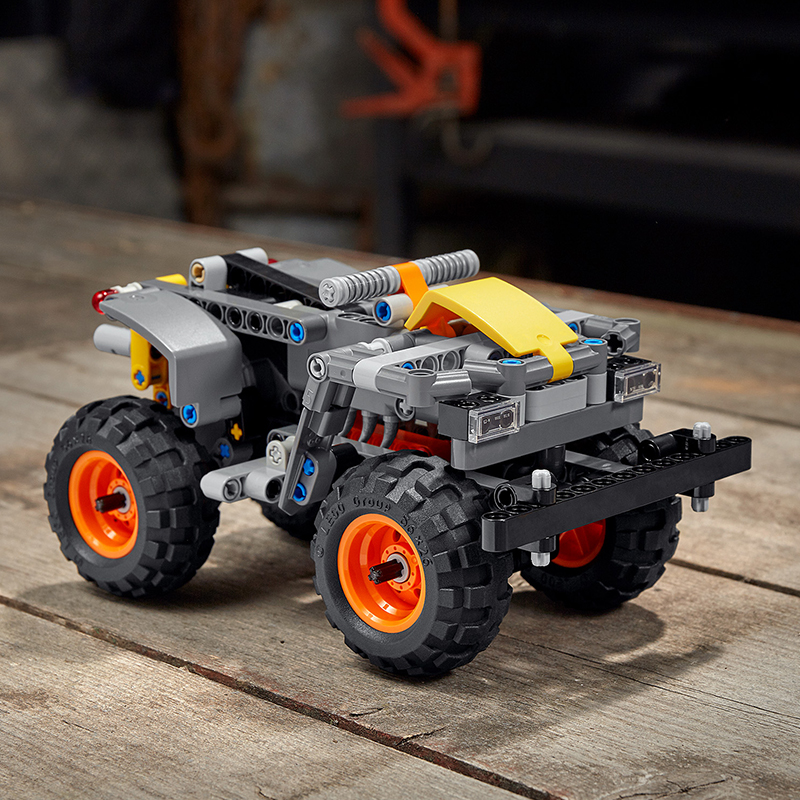 Đồ chơi LEGO Technic Chiến Xe Monster Jam Max-D 42119