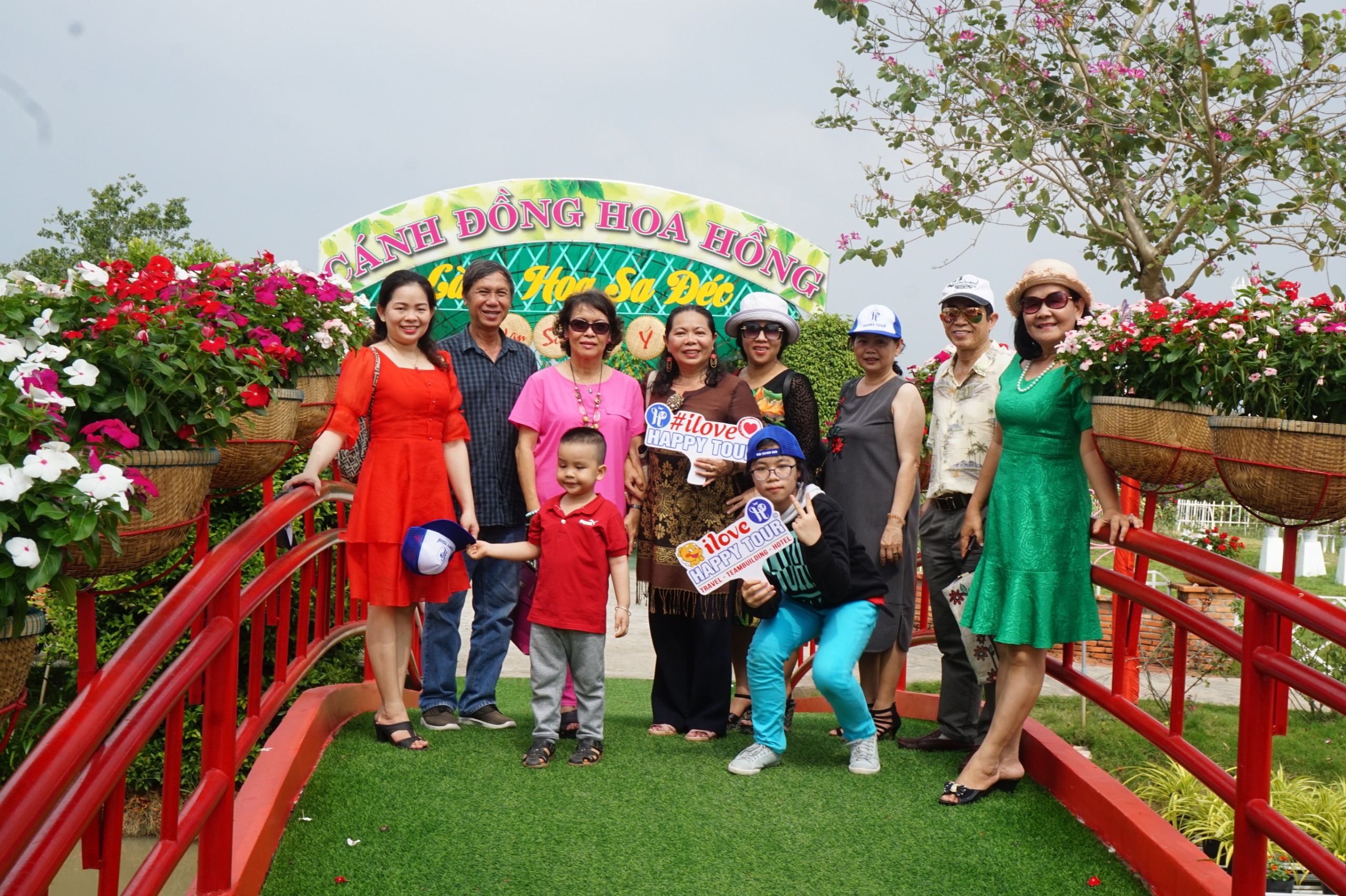 TOUR LÀNG HOA SA ĐÉC - VƯỜN QUÍT HỒNG LAI VUNG - CHÙA PHẬT NGỌC XÁ LỢI - 1 NGÀY - HAPPY TOUR