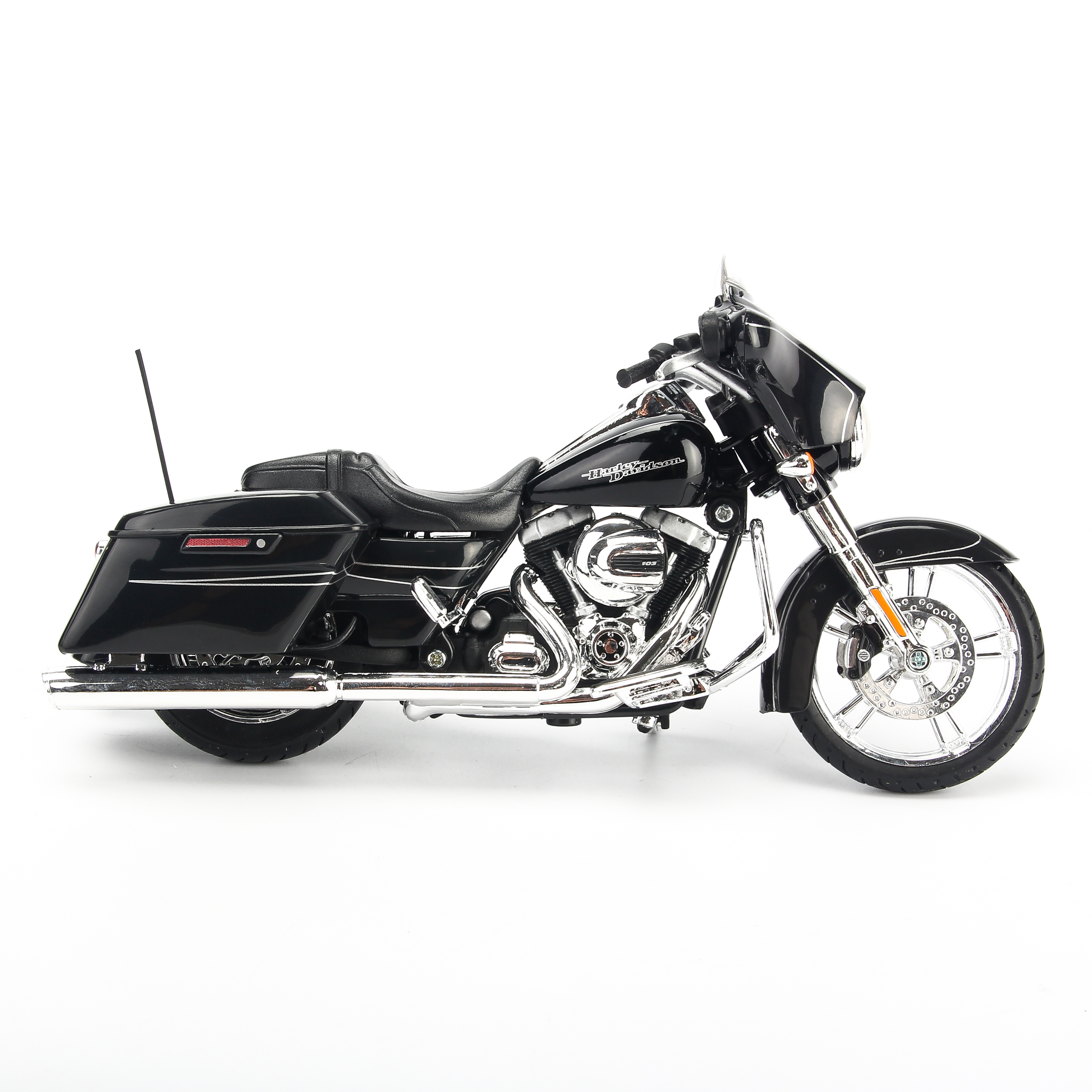 Mô Hình Xe Harley Davidson 2015 Street Glide Special Black 1:12 Maisto MH-32328