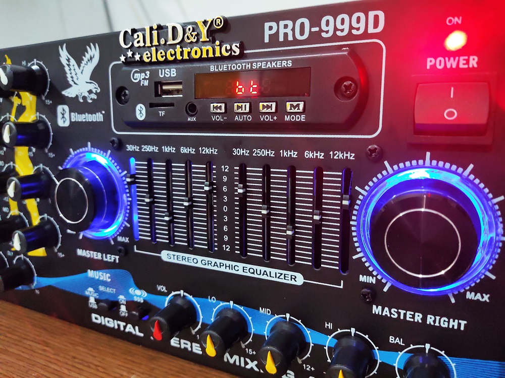 Amply Bluetooth Karaoke gia đình 16 sò lớn Cali.D&Y PRO 999D - Hàng chính hãng