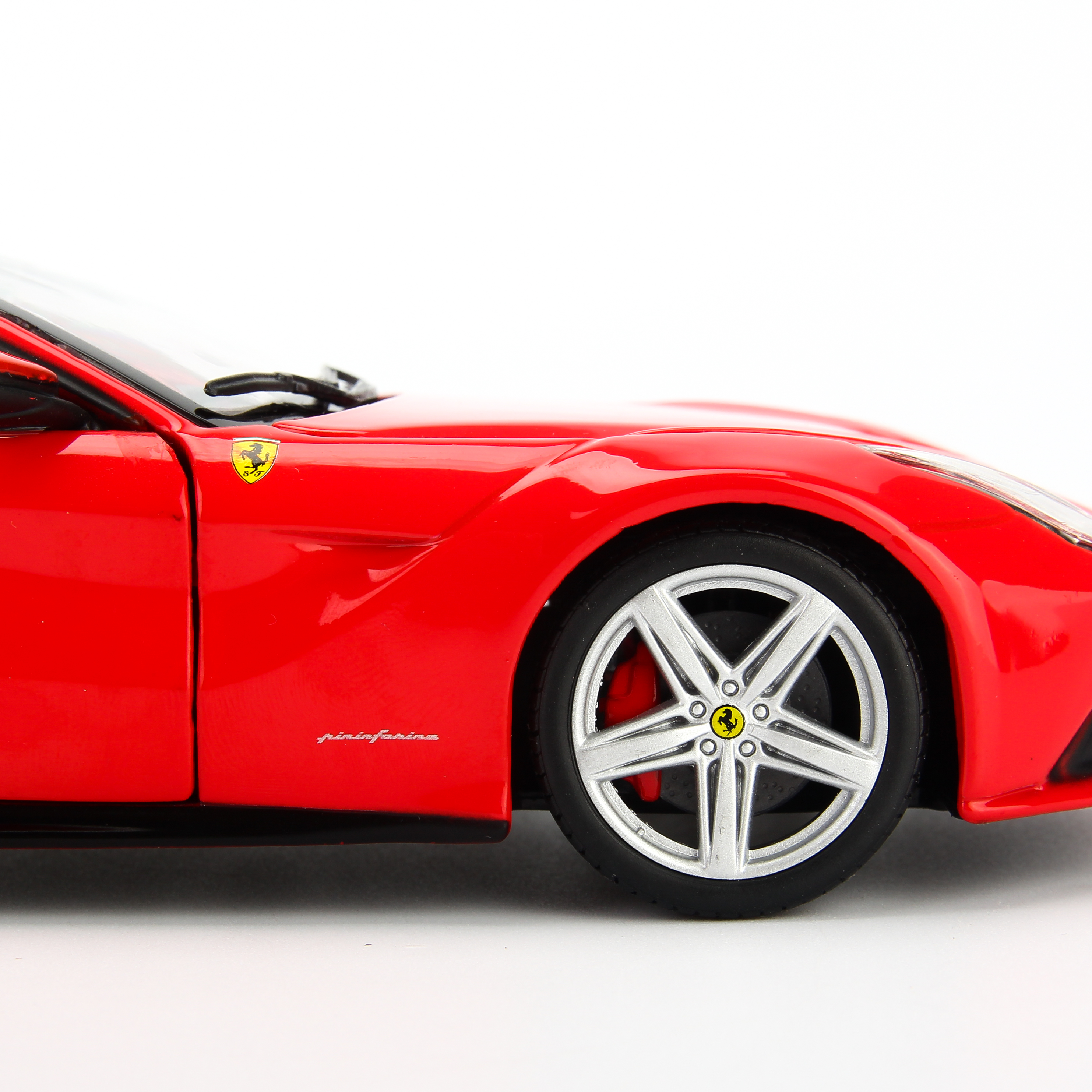 Mô Hình Xe Ferarri F12 Berlinetta Red 1:24 Bburago - MH18-26007