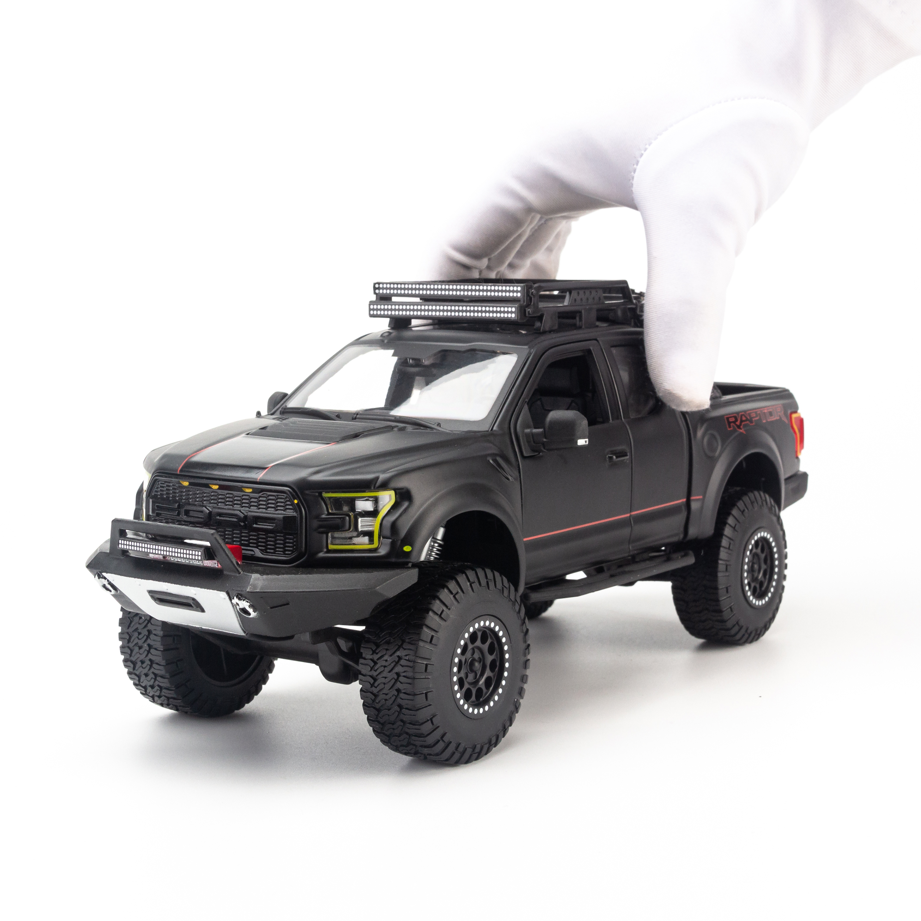 Mô Hình Xe Design Off-Road Kings 2017 Ford F-150 Raptor Black 1:24 Maisto MH-32521