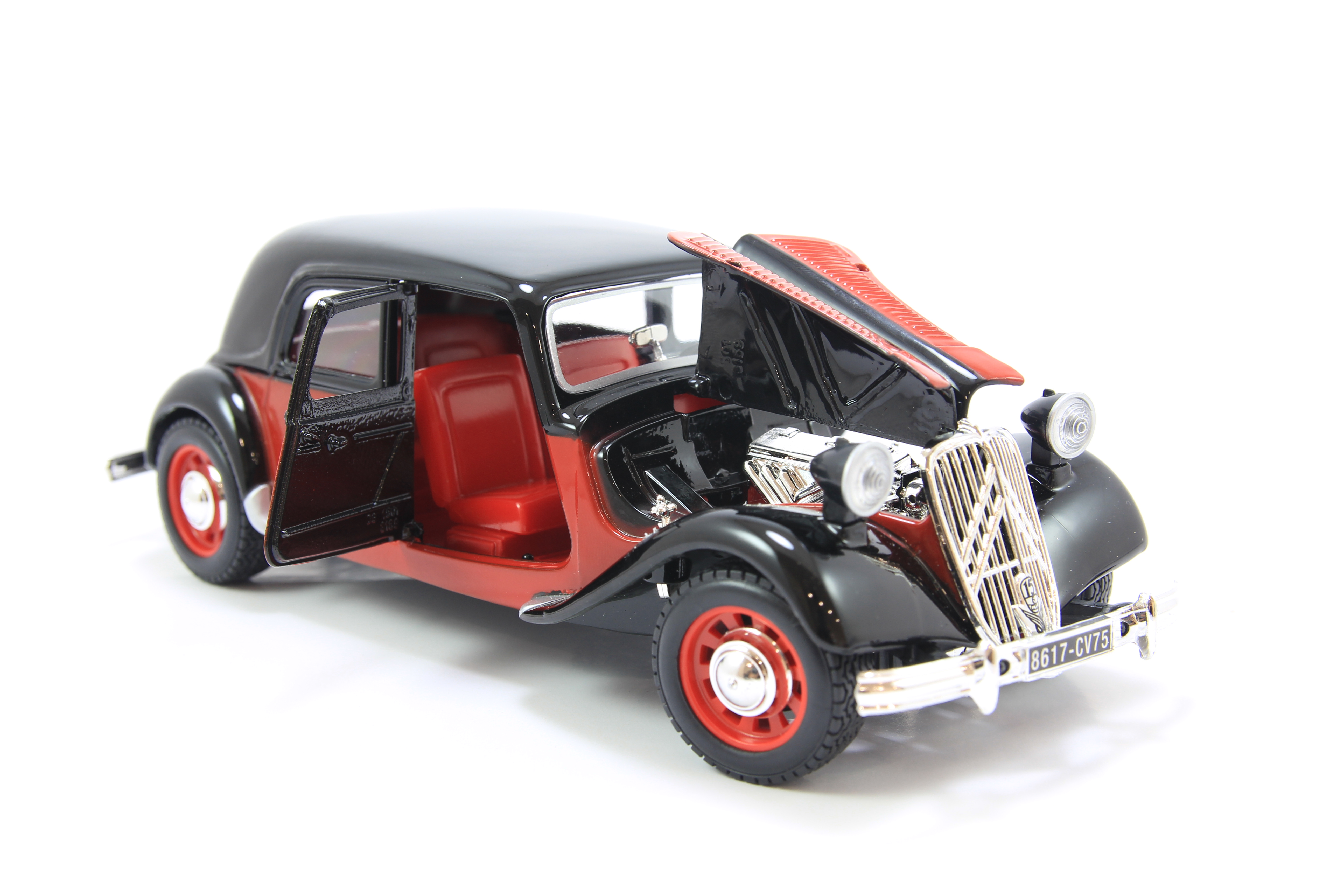 Mô Hình Xe Citroen TA 15CV TA 1938 Black/Red 1:24 Bburago - MH18-22017