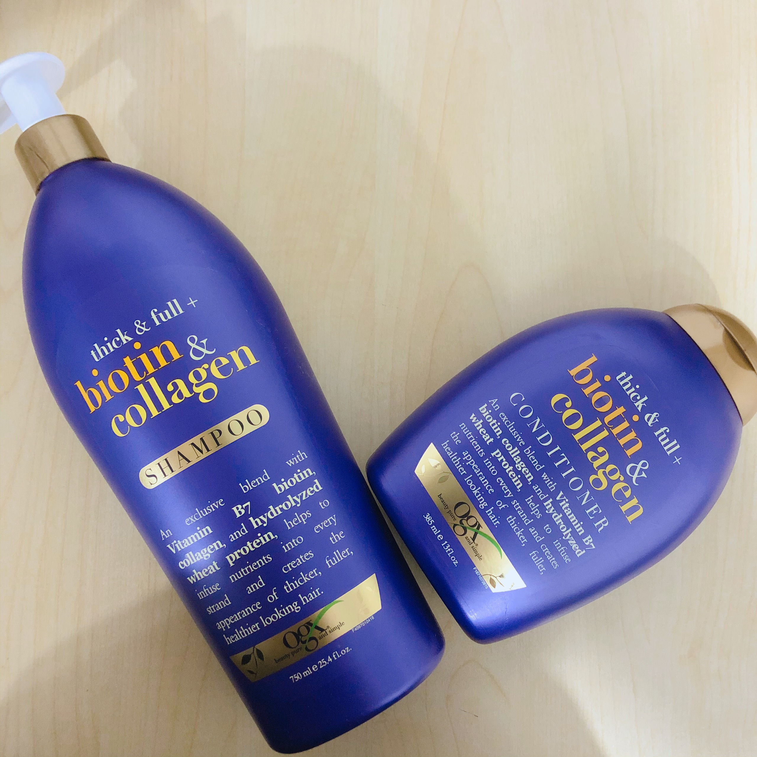 Bộ gội xả Biotin Collagen Mỹ (Chai Gội 750ml + Chai Xả 385ml)