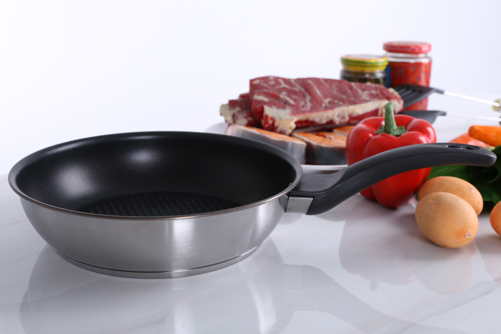 Chảo Inox Chống Dính 3 Đáy Fivestar CKD22-3DI - Hàng Chính Hãng