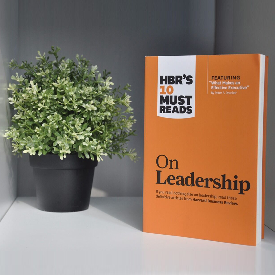 Harvard Business Review's 10 Must Reads: On Leadership