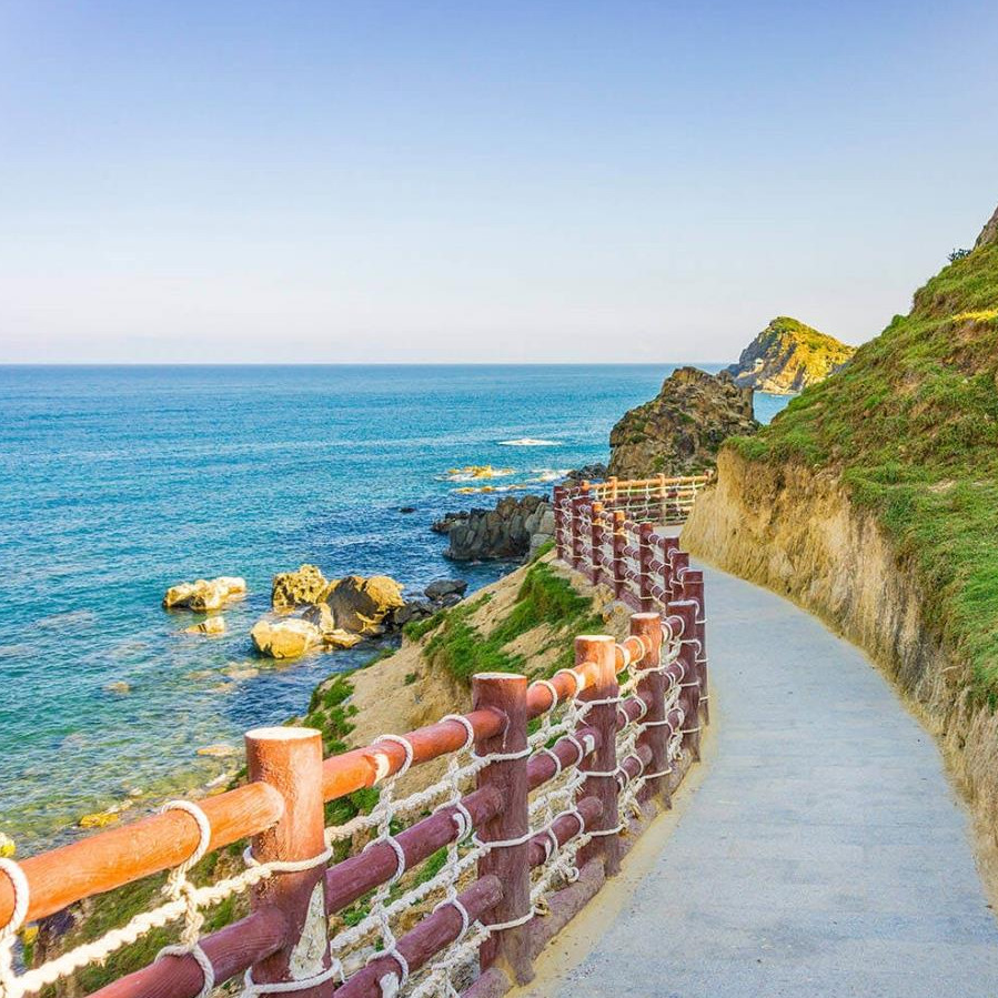 TOUR QUY NHƠN - PHÚ YÊN - TÀU HỎA - KỲ CO - HÒN KHÔ - EO GIÓ - GÀNH ĐÁ ĐĨA - BẢO TÀNG QUANG TRUNG - HAPPY TOUR